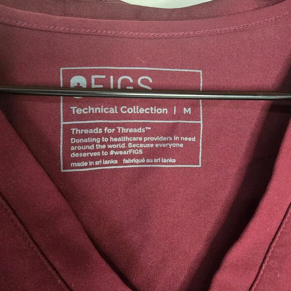 Figs Burgundy Scrub Set - Picture 3 of 11